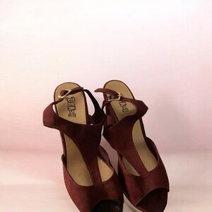 Brash Suede Wedges sling back size 8 1/2